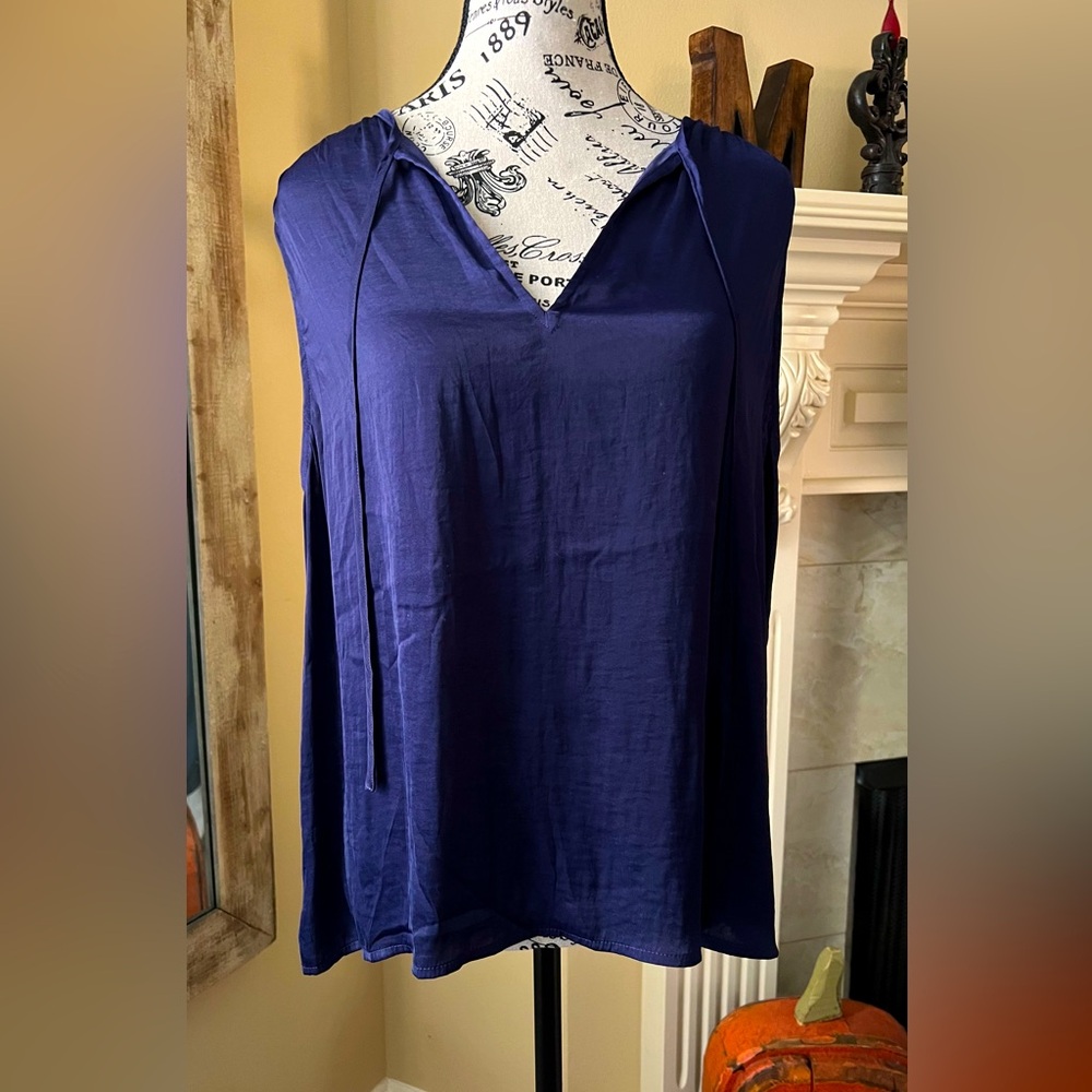NWT Banana Republic navy satin sleeveless top